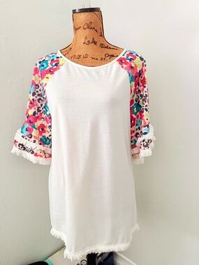 White Tunic with Colorful Floral Raglan Sleeves and Fringe